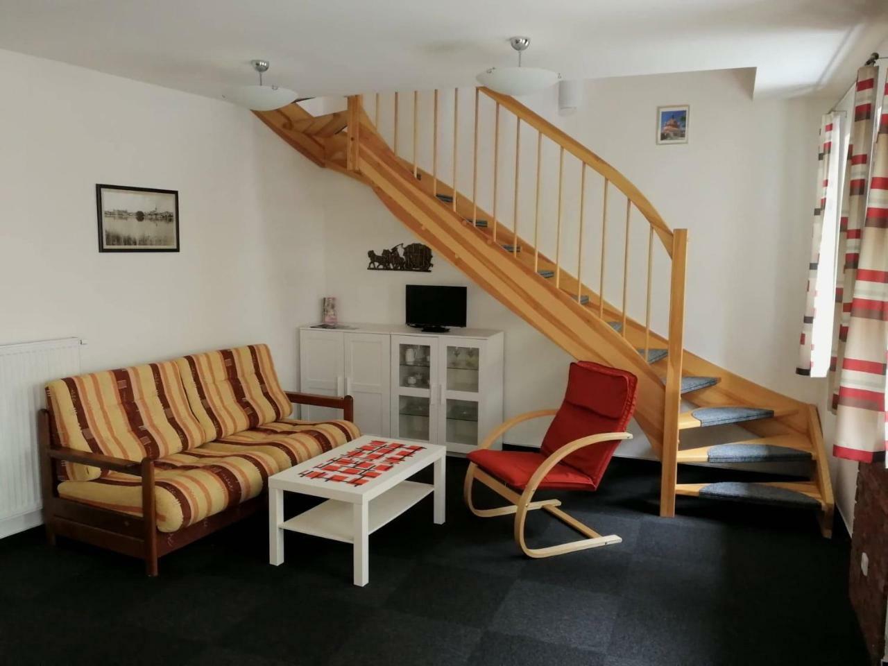 Apartman U Hippolyta Jindřichŭv Hradec Exteriör bild